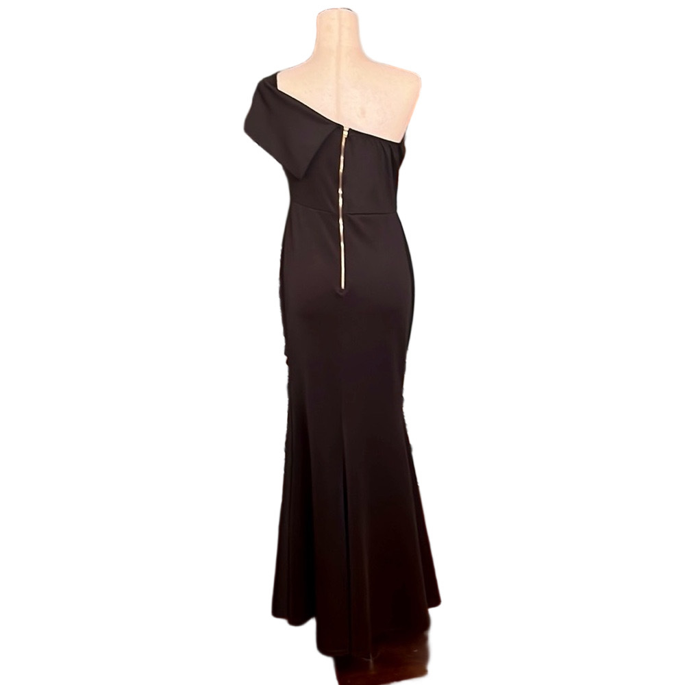 FORMAL Women’s Black Maxi Length One Shoulder side slit from hem Black Dress EUC - Picture 4 of 12